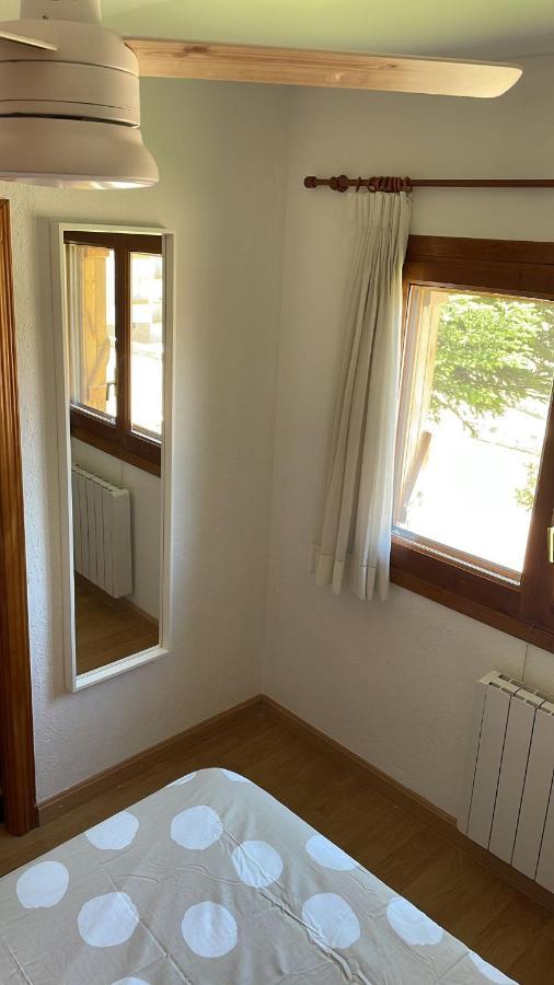 Rincon De Lierde Appartement Villanúa Buitenkant foto